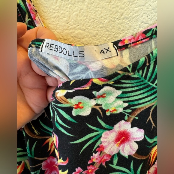 Rebdolls Body Con Floral Dress - Picture 3 of 3